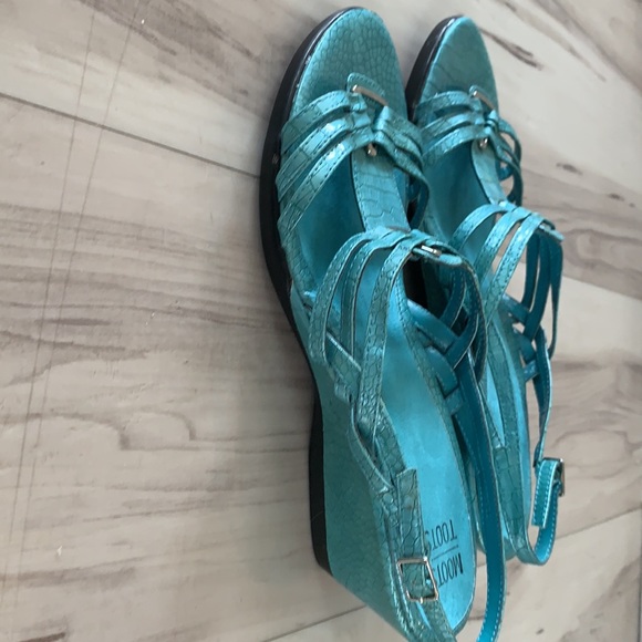 Turquoise Wedges - Picture 3 of 5